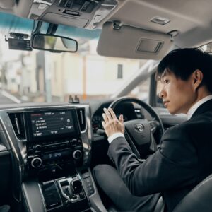 マツダ同等5人乗り